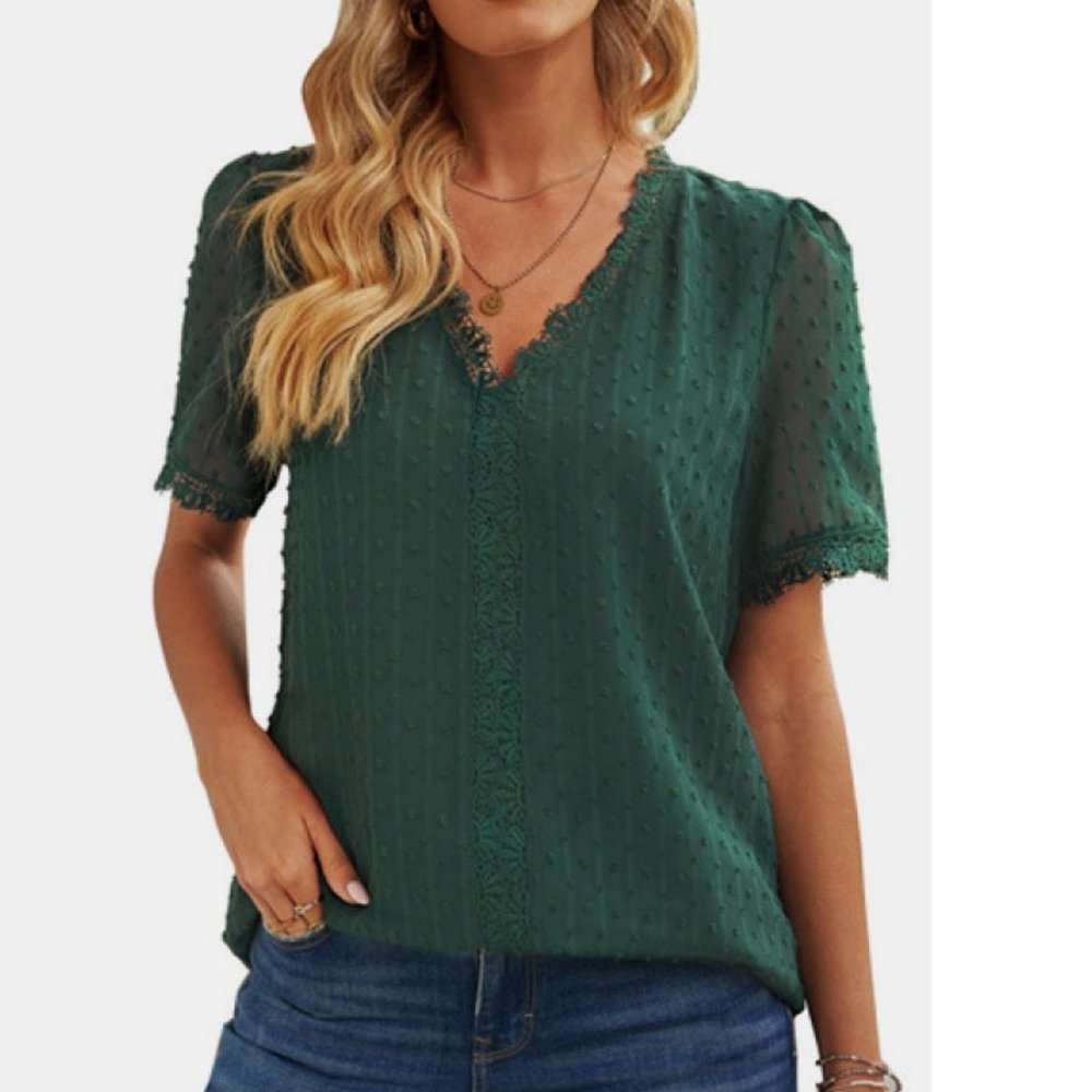 Swiss Dot V Neck Chiffon Top in Green